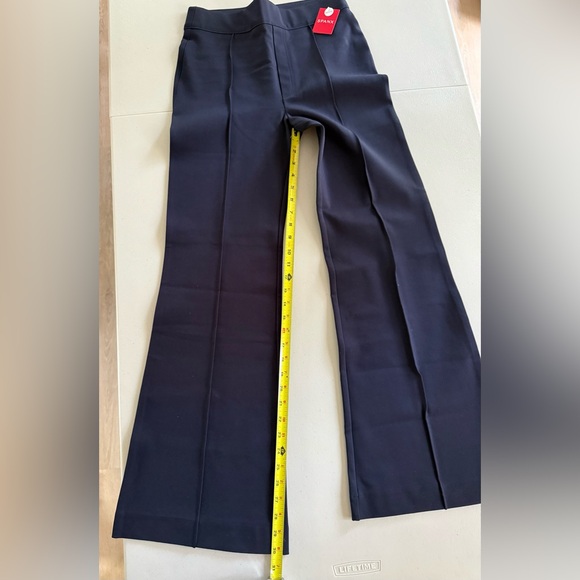 Spanx Supersmooth Perfect Fit Ponte Flare Pant in Navy NWT - Picture 9 of 16